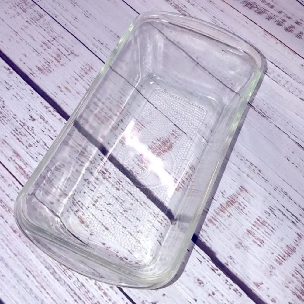 Glassbake bread loaf casserole dish